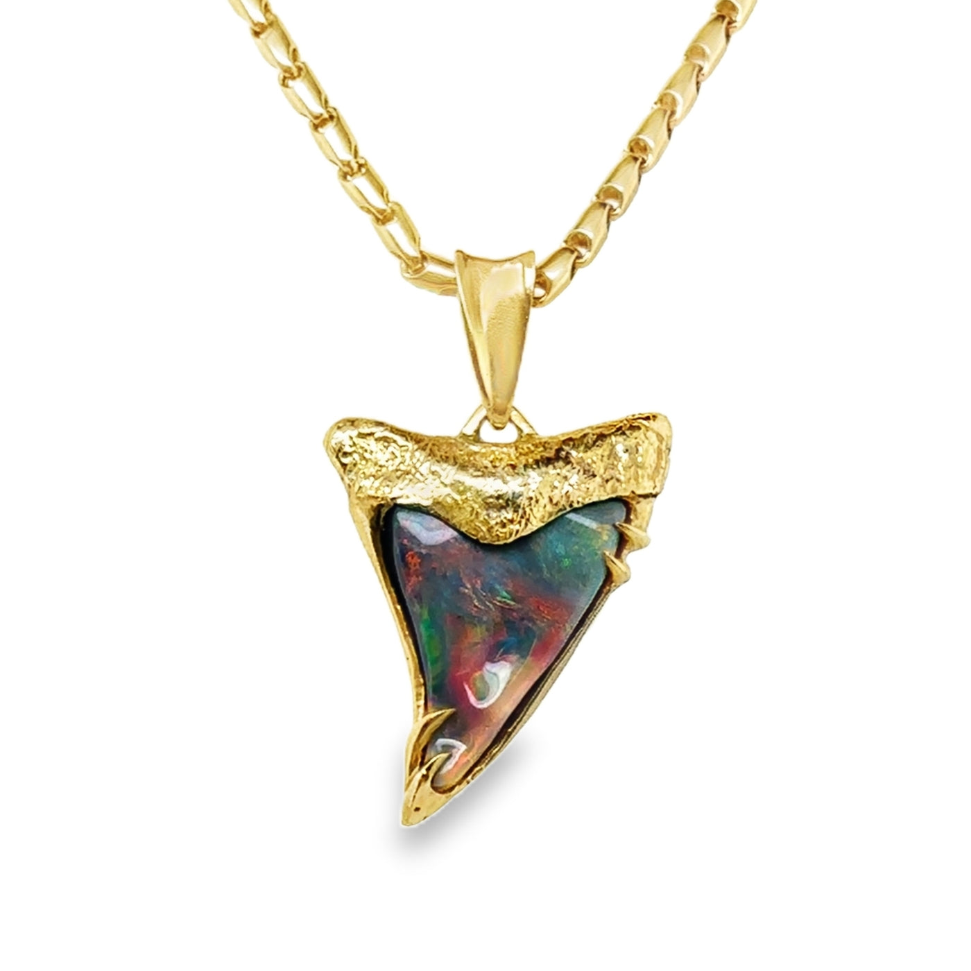 18KY Black Opal Sharks Tooth Pendant