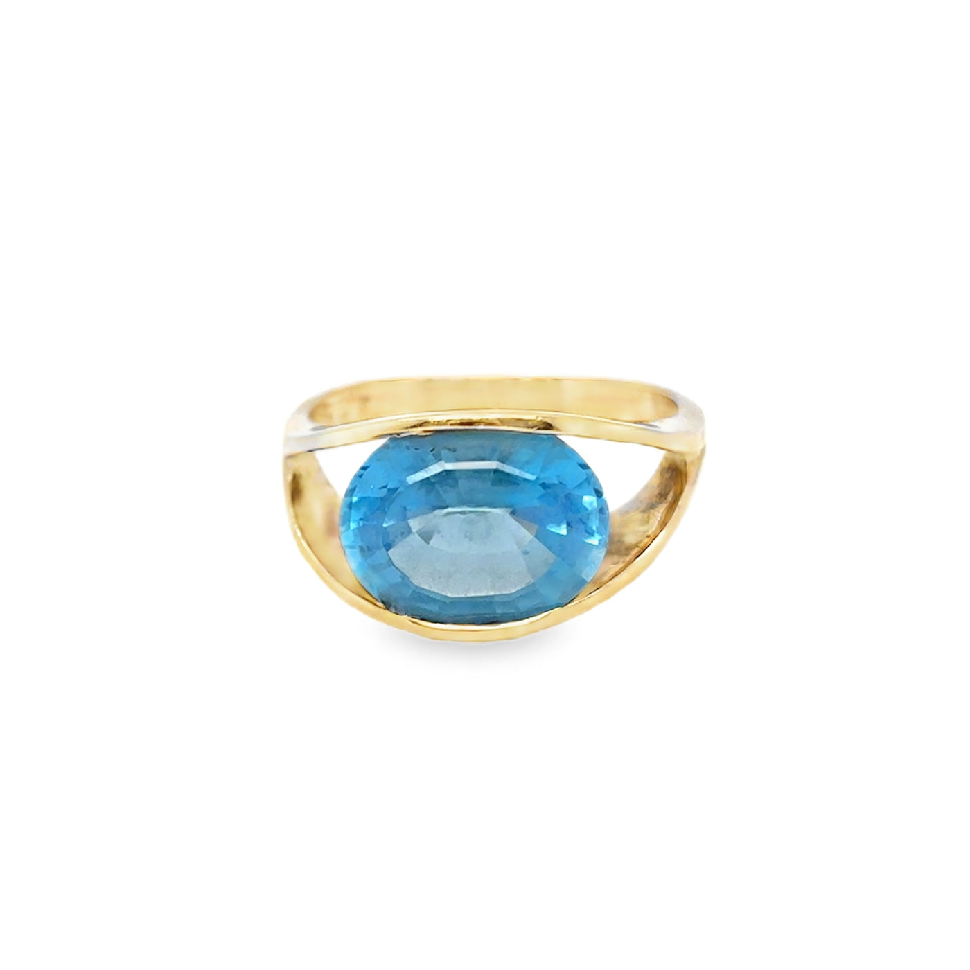 14KY Swiss Blue Topaz Ring