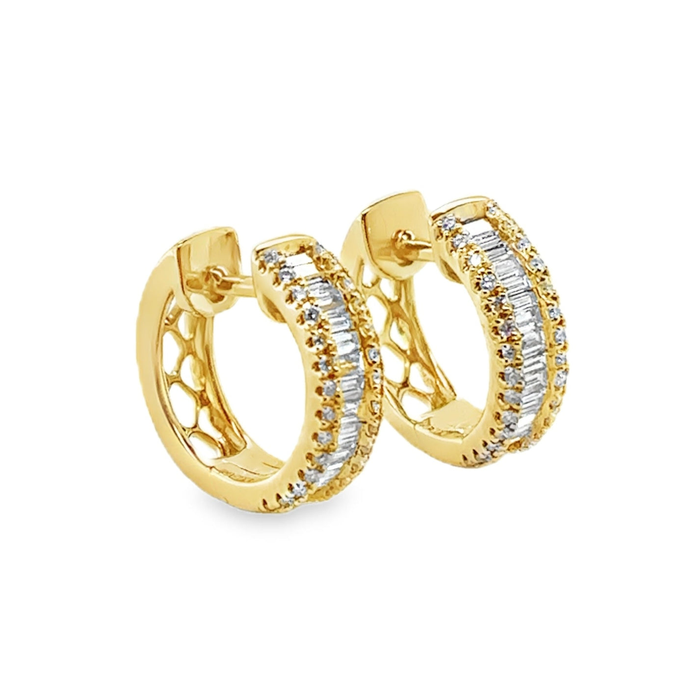 14KY Baguette Huggie Hoop