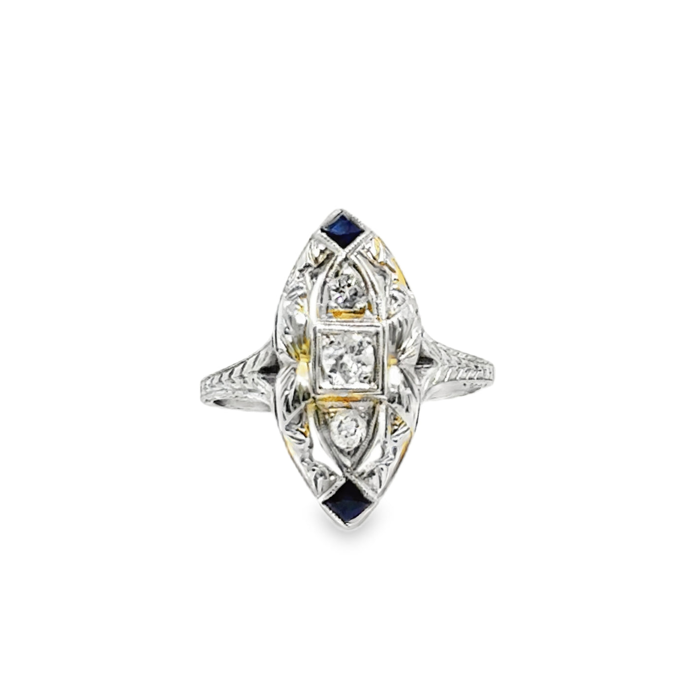 18KW Vintage Diamond & Blue Sapphire Ring