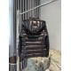 Moncler bady