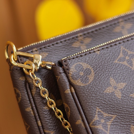 Louis Vuitton  MULTI POCHETTE ACCESSOIRES