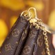 Louis Vuitton  MULTI POCHETTE ACCESSOIRES