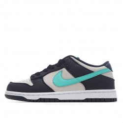 Nike DUNK LOW low-top sneakers