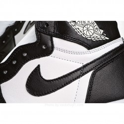 Air Jordan 1 Retro High OG 'Black/White'