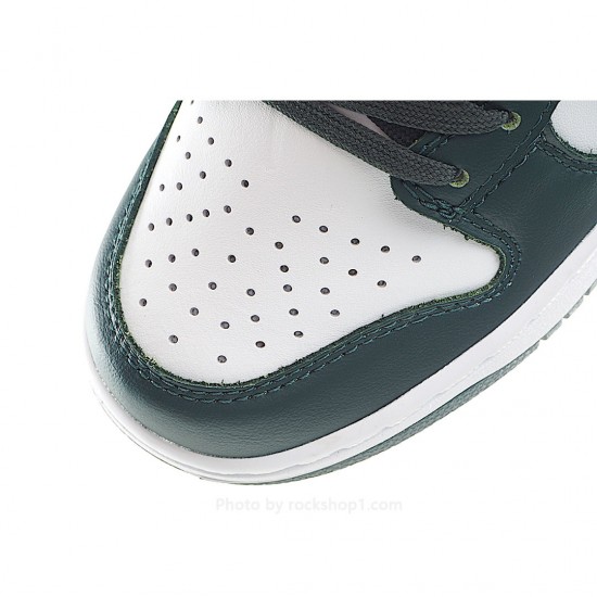 Nike SB Dunk Low Team Green Green Backboard Shoes