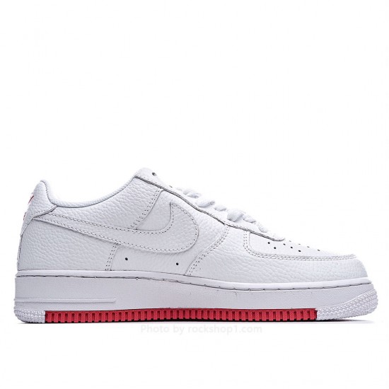 Nike Air Force 1 07 Low Low Top Sneakers