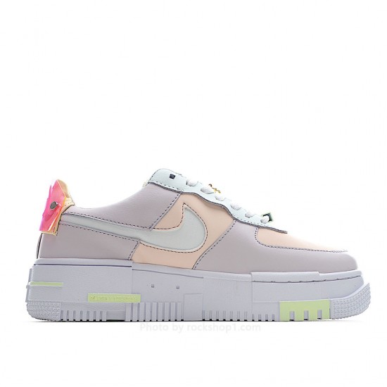 Nike Air Force 1 LV8 Pixel  