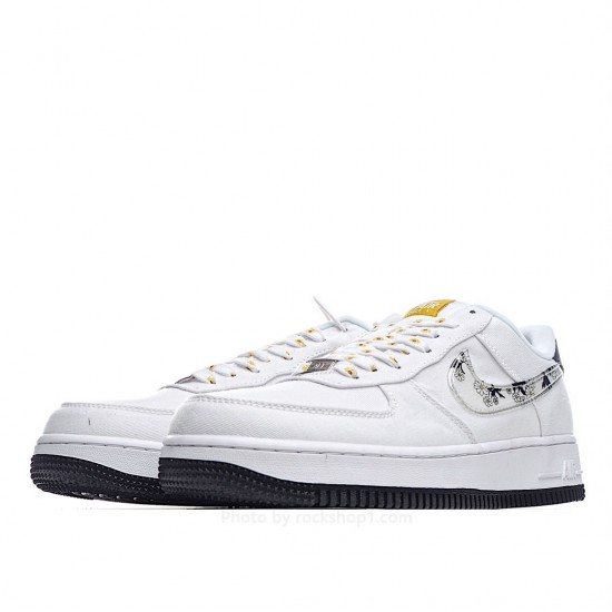 Nike Air Force 1 Low-Top Sneakers