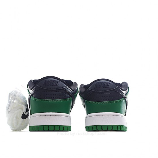 Nike SB Dunk Low Classic Green Low Top Sneakers