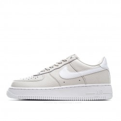 Nike Air Force 1'07 LowBlack/White Low Top Sneakers