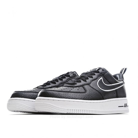 Nike Air Force 1 Black & White