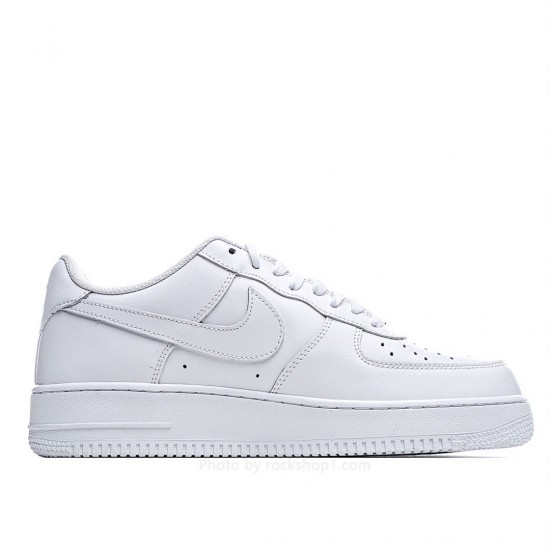 Nike Air Force 1 Low 07 Low Top Sneakers