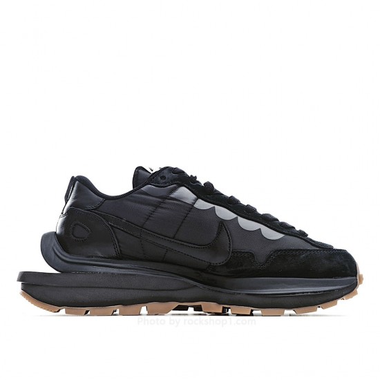 Nike Sacai x VaporWaffle 'Black Gum'