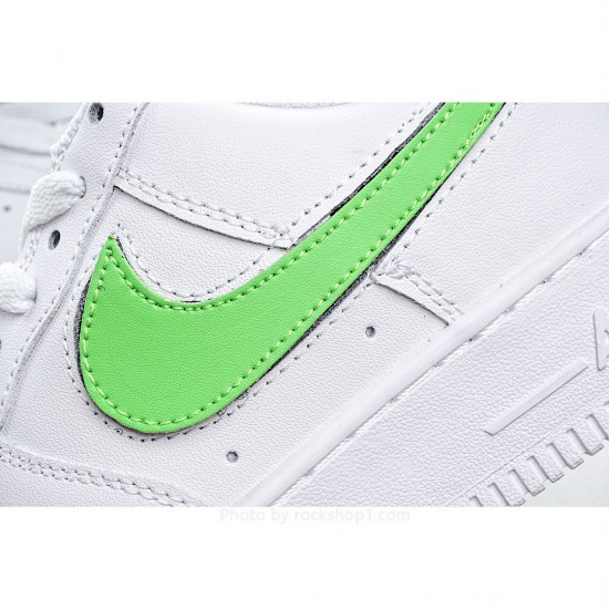 Nike Air Force 1 07 LV8 Sneakers