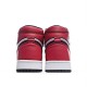 Air Jordan 1 “Chicago”，