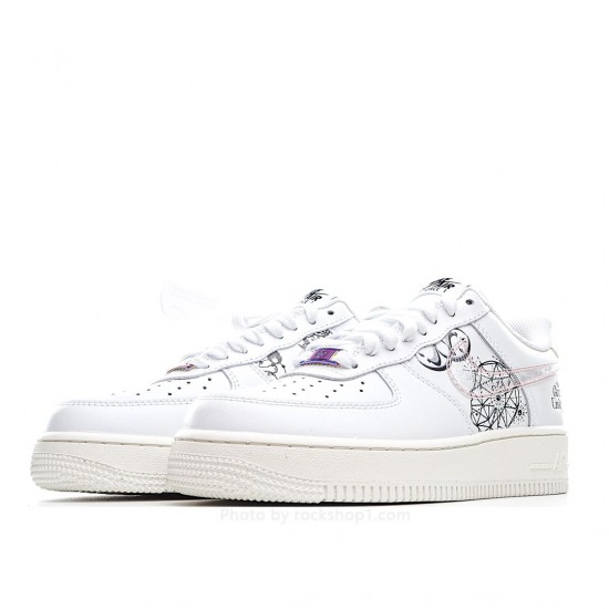 Nike Air Force 1 Sneakers