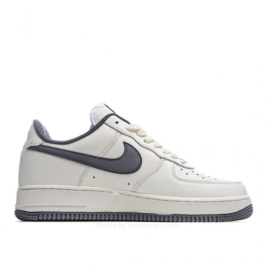 Nike Air Force1 07 Sneakers