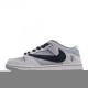 SB Nike SB Dunk LOW PRO Low Top Sneakers