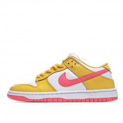 Nike Dunk Low "SAMBA 2020 Edition Low-Top Sneakers