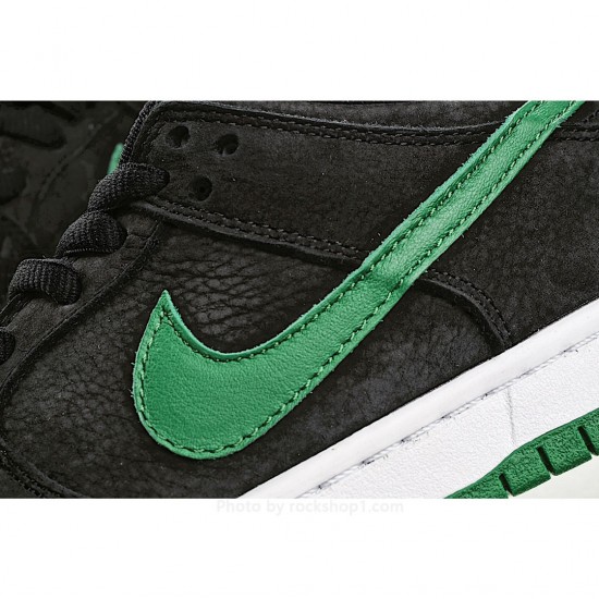 Dunk Low Pro SB 'Black Pine'