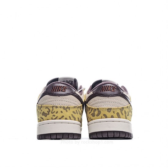 Nike SB Dunk Low Yellow Sneakers