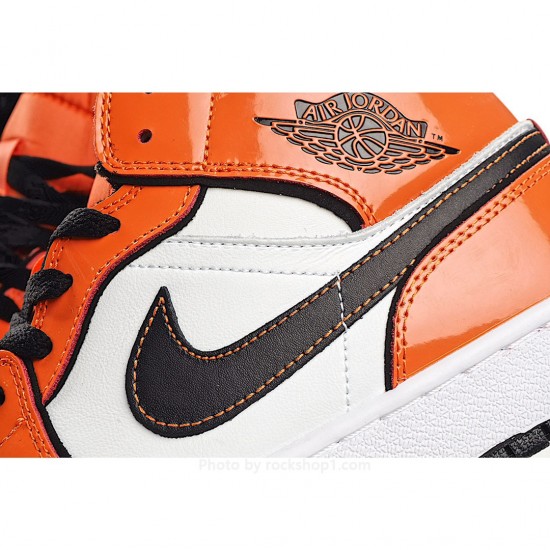 Air Jordan 1 Mid SE 'Turf Orange'