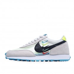 Nike Wmns Air Daybreak Running Shoe