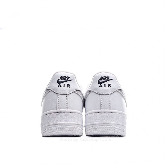 Nike Air Force 1 Low-Top Sneakers