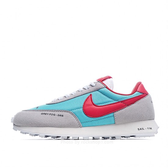 Nike Wmns Air Daybreak Running Shoe