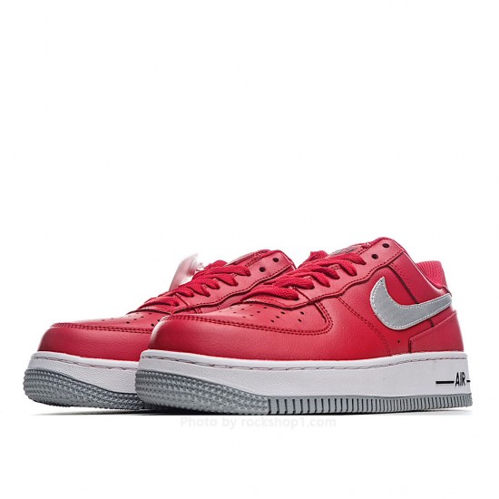 Nike Air Force 1 Low 07 Low Top Sneakers