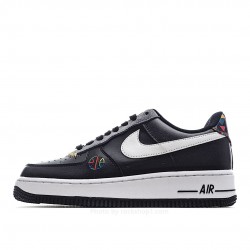 Nike Air Force 1 Low-Top Sneakers