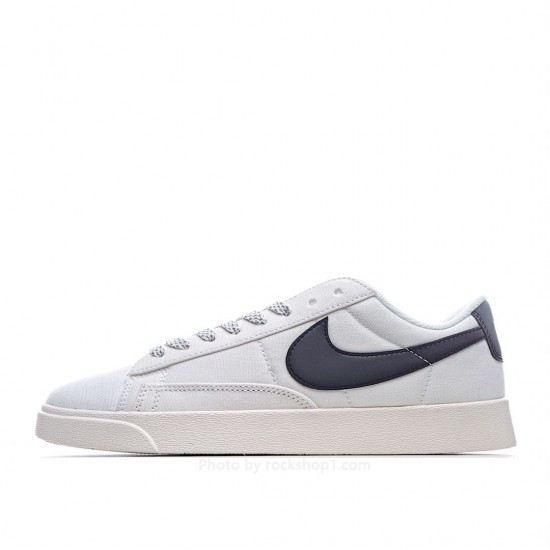 Nike Blazer Low LX Sneakers