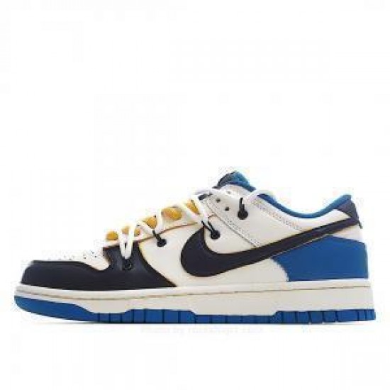 Nike Dunk Low Blue Sneakers