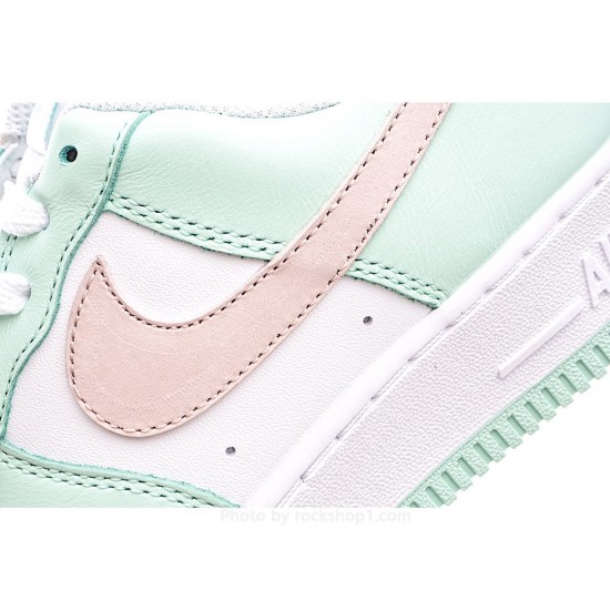 Nike Air Force 1 07 White and Green Low Top