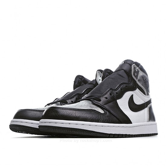 Wmns Air Jordan 1 Retro High OG 'Silver Toe'