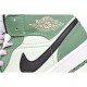 Wmns Air Jordan 1 Mid SE 'Dutch Green'