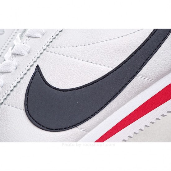 Nike Classic Cortez Leather Running Shoe