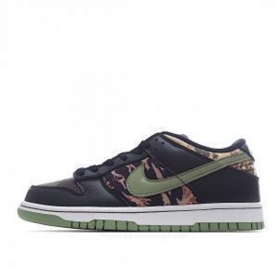 Nike SB Dunk Low “Sail Multi-Camo” 