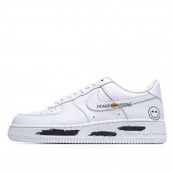 Nike Air Force 1 Low 07 Low Top Sneakers