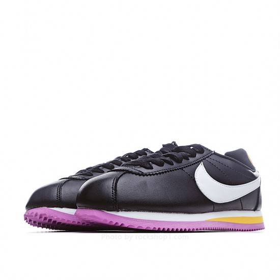 Nike Classic Cortez Leather Running Shoe