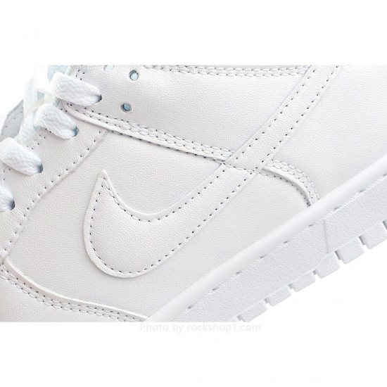 Nike Dunk SB Low Triple White