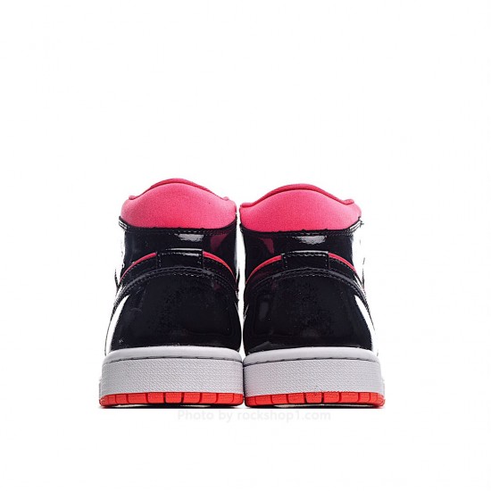 Wmns Air Jordan 1 Mid 'Hot Punch'