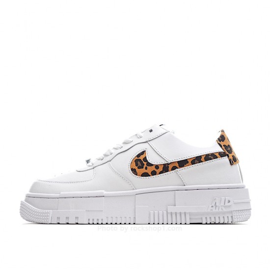 Nike Air Force 107 Sneakers