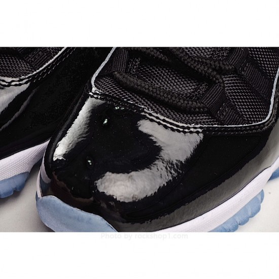 Air Jordan 11 Retro 'Space Jam' 2016