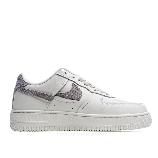 Nike Air Force 1 Low Low Top Sneakers