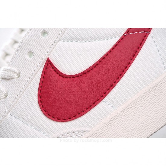 Nike Blazer Low LX Sneakers