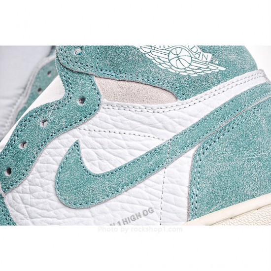 Air Jordan 1 Retro High OG 'Turbo Green'