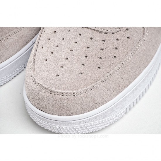 Nike Air Force 1 Low-Top Sneakers