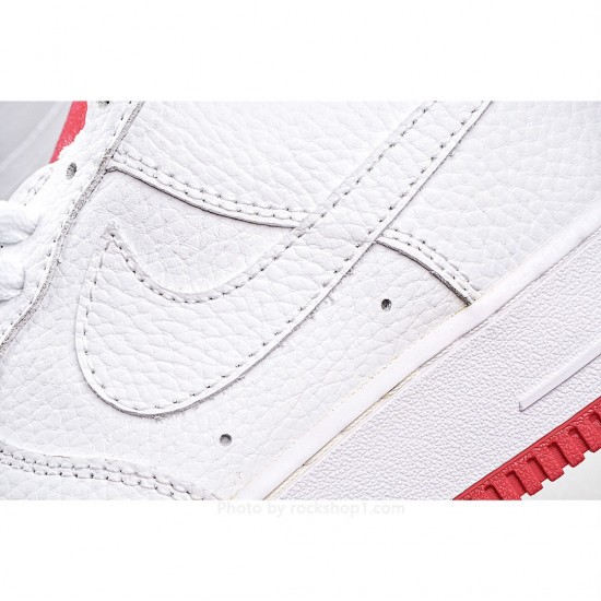 Nike Air Force 1 07 Low Low Top Sneakers